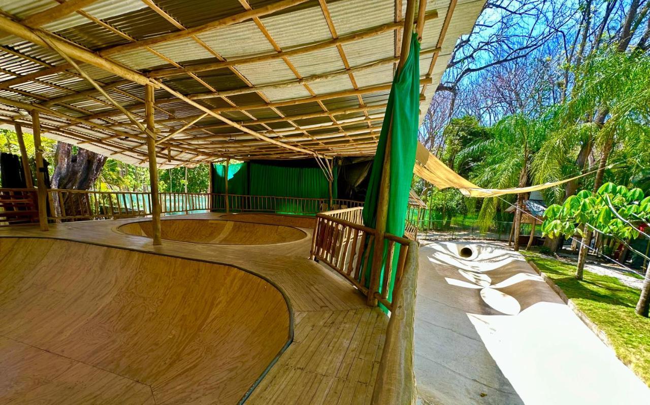 Pacifica Surf Studios Playa Santa Teresa  Buitenkant foto